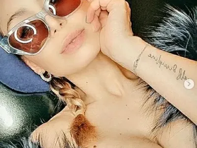 Ася Капчикова супер яка мацка и в кухнята (ФОТО В Галерията)