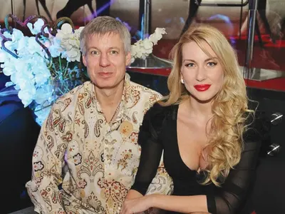 Бившият на Антония Петрова НЕГЛИЖЕ из София! (Снимки по-долу)