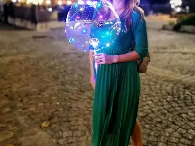 Бременната жена на Венелин Петков излиза в майчинство, предава щафетата на Елена Яръмова