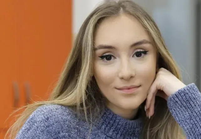Дара Екимова пропищя от козметика