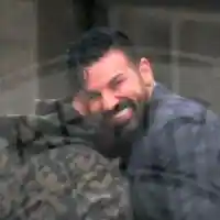 Диагностицираният с COVID-19 Божигол в опасна близост с Джизъса