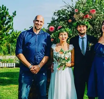 Елизабет от „Фермата“  вдигна корона сватба /СНИМКИ/