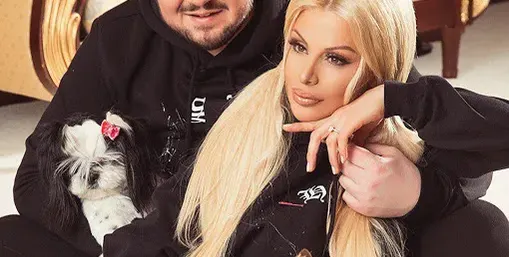 Ето я бременната Светлана Гущерова (ПАПАРАШКО ФОТО)