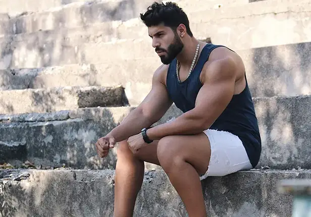 Фики: Заради гаврата с краката ми щях да се откажа от пеенето, преживявам тежко всеки хейт