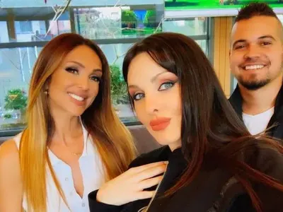 Глория и гаджето на Симона най-сетне се помириха! Певицата прие избора на щерка си