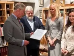 Ива Екимова до принц Чарлз