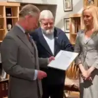 Ива Екимова до принц Чарлз