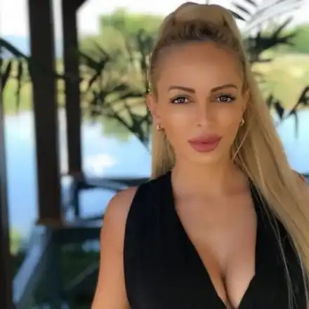 Жанет Осипова стана доброволка