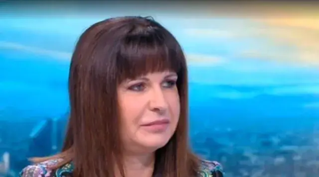 Жени Живкова бяга от спомените си за преврата на 10 ноември