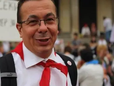 Кедъра вече е дипломиран масажист