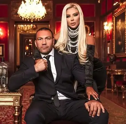 Кобрата и Андреа се събраха! (Рекламен трик или ново начало? СНИМКИ)