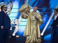 Кристиан Кирилов грачил без пари в „Маскираният певец” (Пишман актьорът прибирал хонорарите от участия на жена си Джулия)