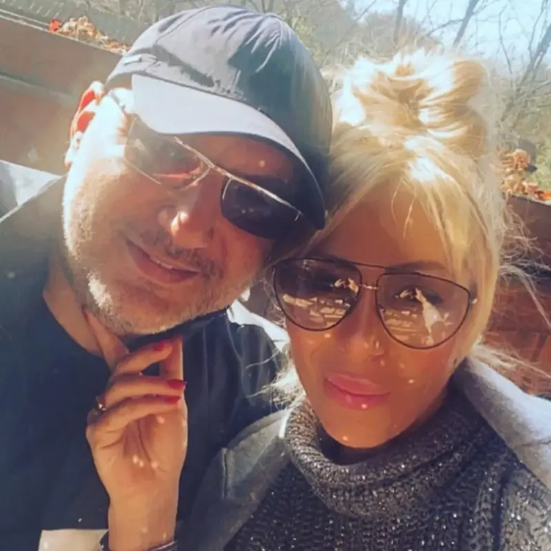 Любовницата на шеф Манчев е по-богата от него