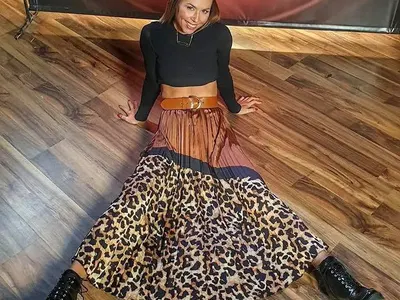 Лорд Евгени Минчев отсече: Ретроградни щрихи в облеченото от Деси Цонева, Джанаварова потопена в сос Пикасо и още +СНИМКИ