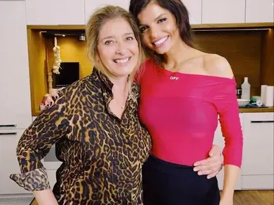 Лорд Минчев в акция: Вътова облечена, като за седем Евро, Наско Колев с прахосмукачка между краката, Фънки - мода между Магурата и Дългия и още +СНИМКИ