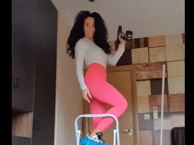 Мацка, та дрънка! Маги Желязкова стана майстор Тричко