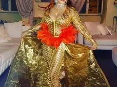 Мадам Мулти скъса с миналото: От 9 години не е стъпвала на гроба на мъжа си, не иска да знае кои са родителите й
