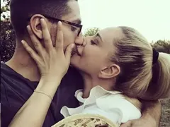 Младото лъвче запозна Ваня Щерева с родата
