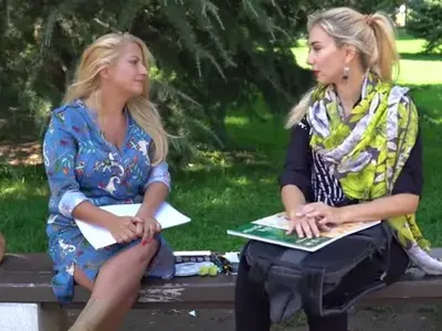 Нети релаксира с рисуване