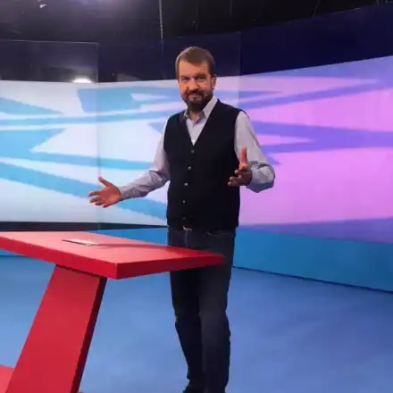 Пълна метаморфоза за Ники Кънчев: Шоуменът замяза на скелет