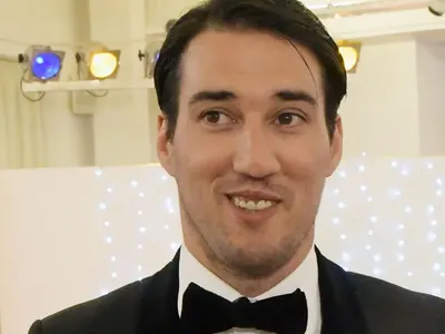 Попето отвори автомивка (Всичко за новото му бизнес начинание)