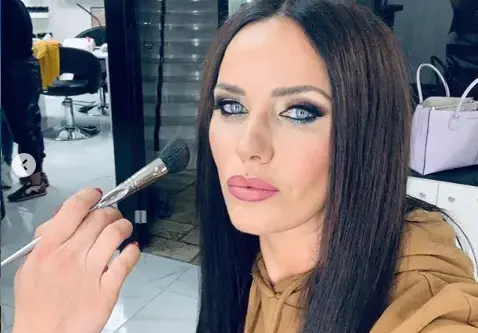 Поредната писателка: Maрия Силвестър пише книга