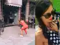 Райна помпа задница с фитнес! (Певицата прави струване на кучето си)