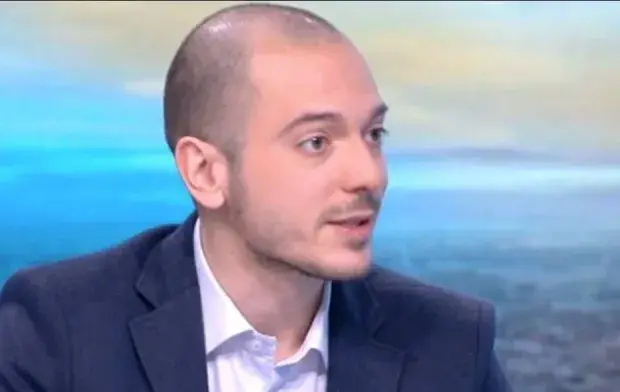 Ще оцелее ли Цитиридис, който не оправда очакванията на bTV? (Пишман комикът с окастрена заплата и едно предаване седмично)