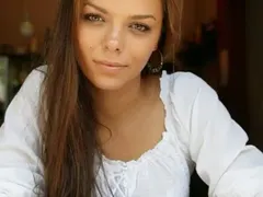 След коронавируса Лора от „Братя” дарява кръвна плазма