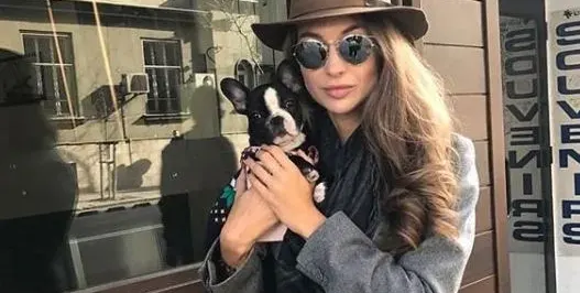 Станкулова с ново куче в живота