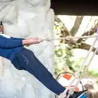 Стюардеса и ром отиват на финала на „Фермата“