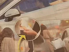 Страх от COVID-19 тресе Мара Отварачката, певицата пазарува от колата си (Папарашки снимки)