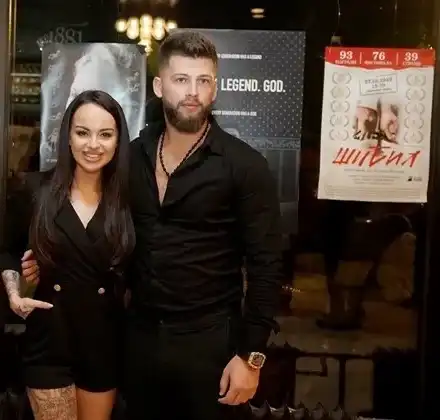 Сузанита скъса с поредното гадже, той я смени със силиконова гърла