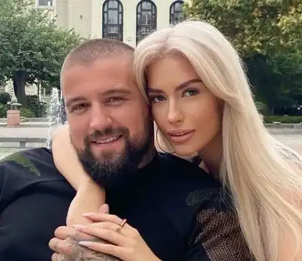 Тита си крие тялото (Вижте защо вече не се съблича)