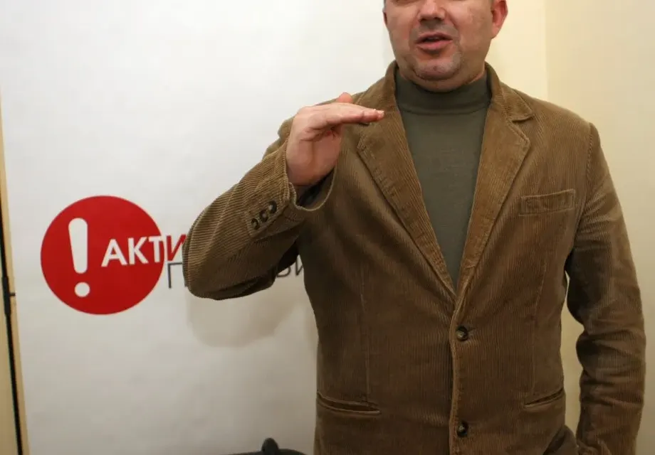 Внимание: Глобяват търговци за липса на дезинфектант по диспенсърите