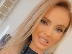 Мария очаква бебе