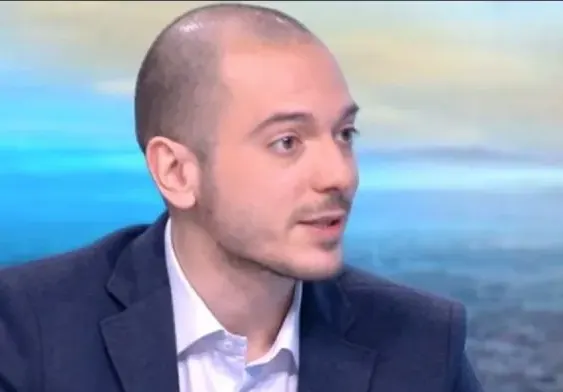 Ще оцелее ли Цитиридис, който не оправда очакванията на bTV? (Пишман комикът с окастрена заплата и едно предаване седмично)