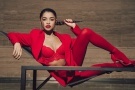 Новата на Криско украсява елха на плажа