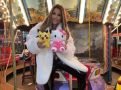 Ново гадже подарява плюшки на Гери-Никол от лунапарк