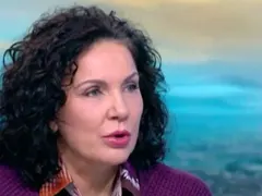 Антония Първанова се бетонира с ботокс