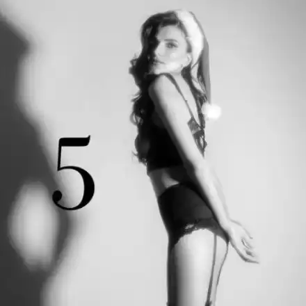 Банда Банда се пусна по жартиери