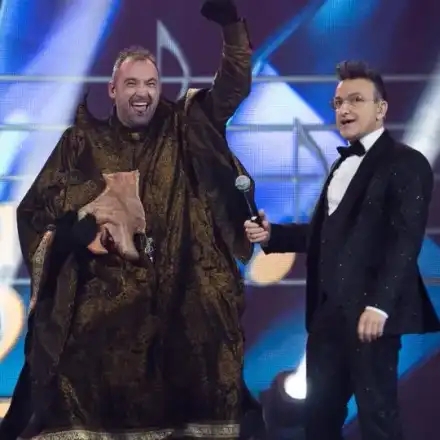 Боби Турбото заработи 15 бона в „Маскираният певец” + защо е куцал цял месец в шоуто