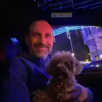 Божинов мина от малки котета на малки кученца (Снимки)