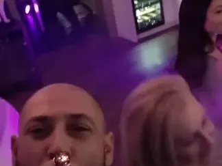 Бум на домашните партита: Ванко 1 с тузарски купони, Софка дере гърло с Гринго, Дамян събира хиляди фенове онлайн (Снимки)