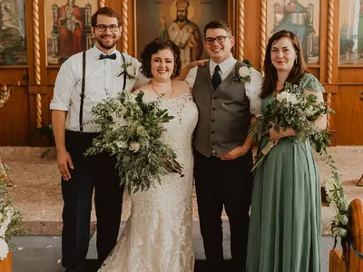 ЧЕСТИТО! Данаилов-младши чака бебе (Вижте наедрялата невеста – СНИМКИ)