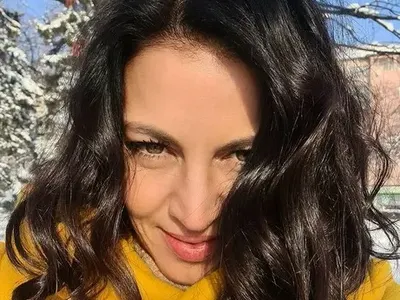 Деси Стоянова бяга от София