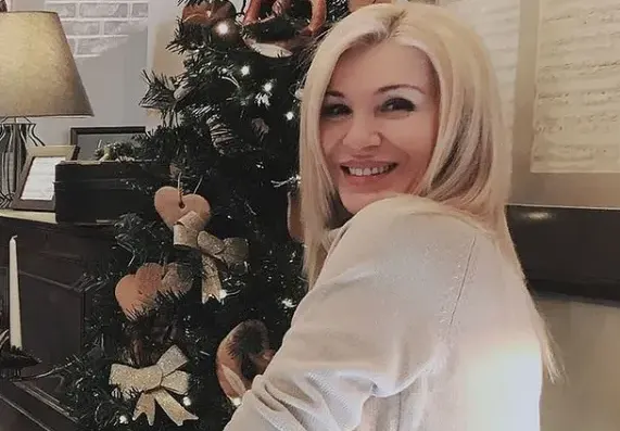 Гала търси коледния дух с греяно вино
