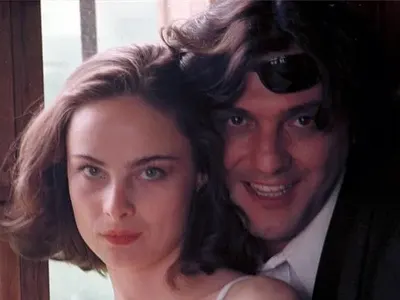 Йоана Буковска ГНЕВНА: ЛЪЖА е, че не съм била на погребението на Чочо