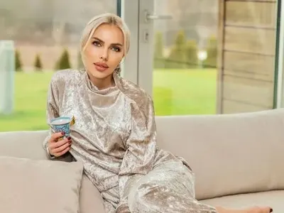 Жаси от „Сделка или не“ разби всички моделки с уникално тяло (Вижте ТУК)