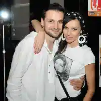 Жената на Александър Сано живее с 26 пирона и 2 пластини в гръбнака